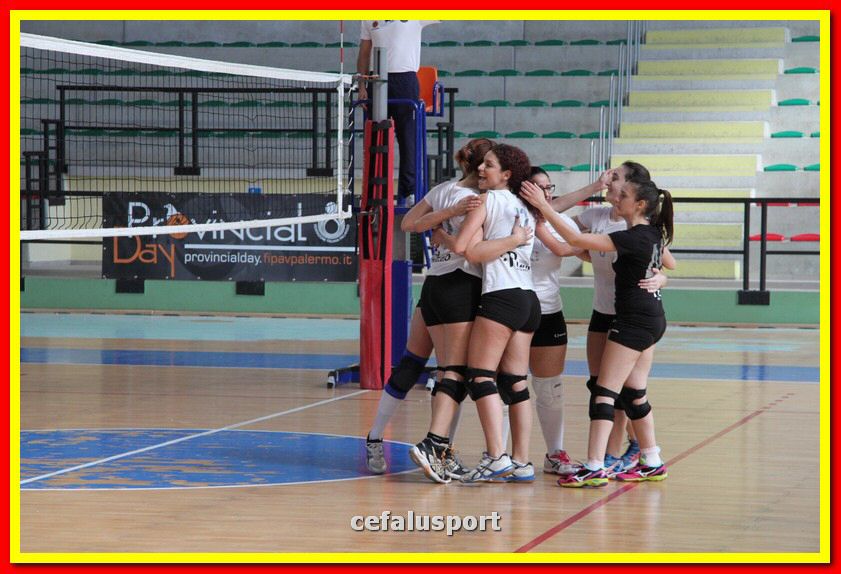 150614 volley 382_tn.jpg